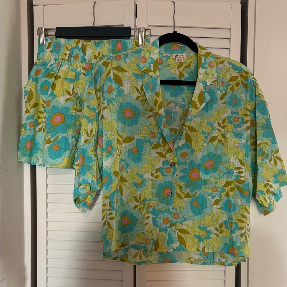 Billabong Tropical Floral Shirt and Shorts Set